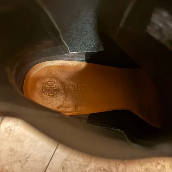 Tory Burch Carson Lug Sole Ankle Boots in Perfect Black - Picture 6 of 12